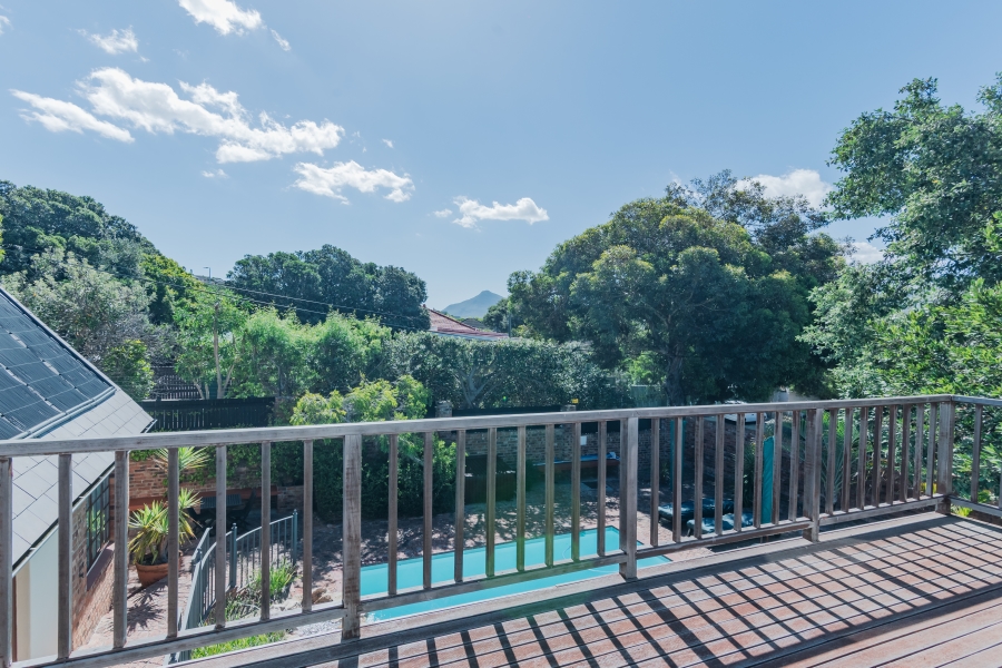 4 Bedroom Property for Sale in Fish Hoek Western Cape